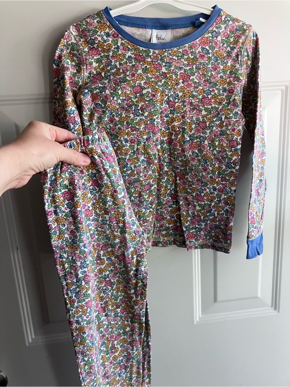 Boden pink blue white floral pyjama set 7 years